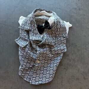 Vintage Y2k Designer Logo Dog Shirt Tuxedo Puppy Size Medium 20-30 Lbs